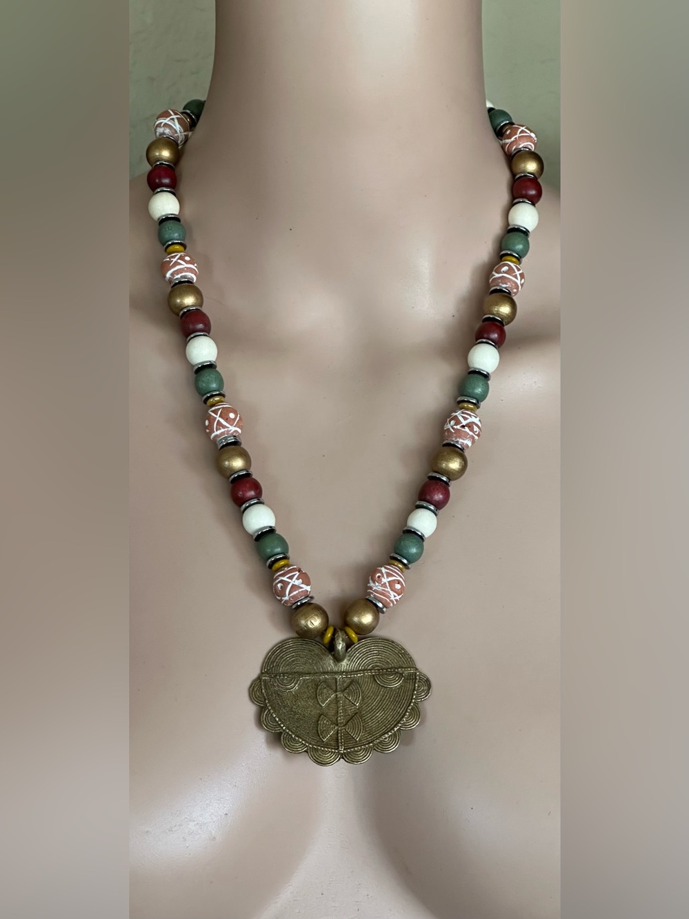 24-1/2 inch Earthy Colored Mixed bead necklace NWOT